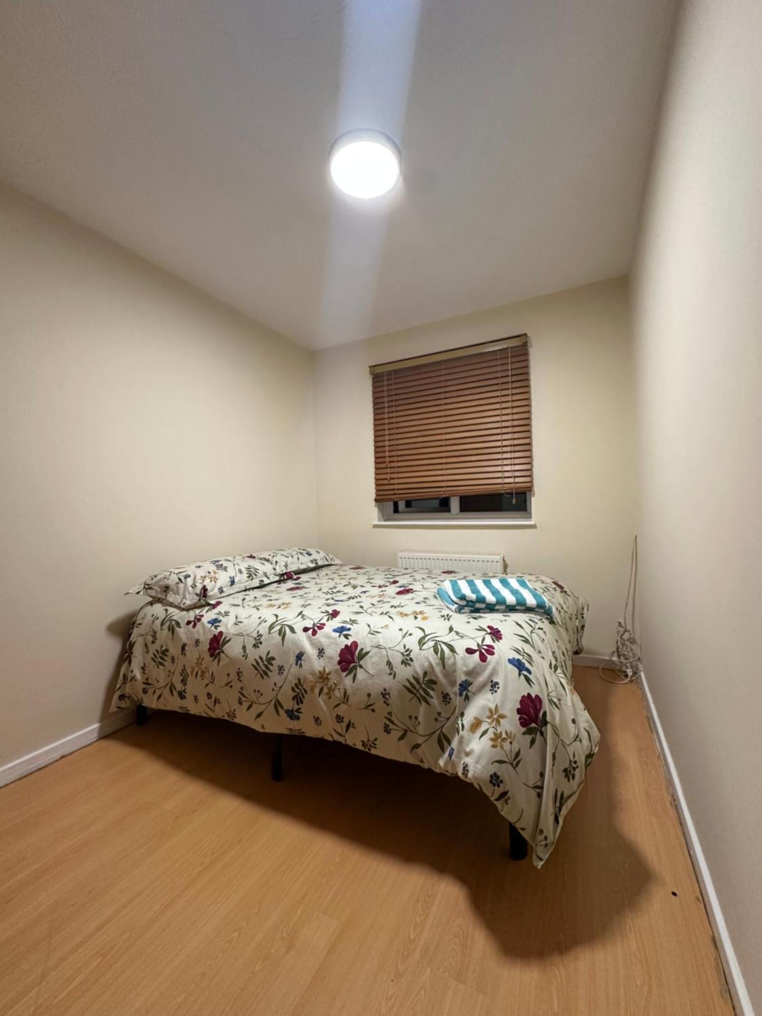 Nice Double Room In Heart Of Londres Extérieur photo