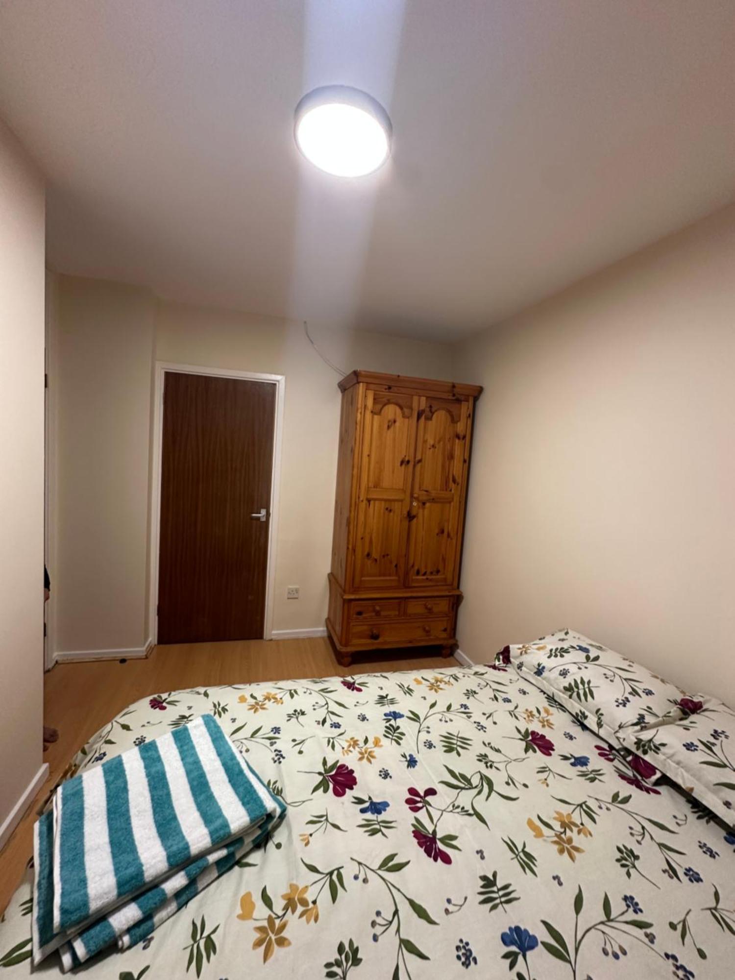 Nice Double Room In Heart Of Londres Extérieur photo